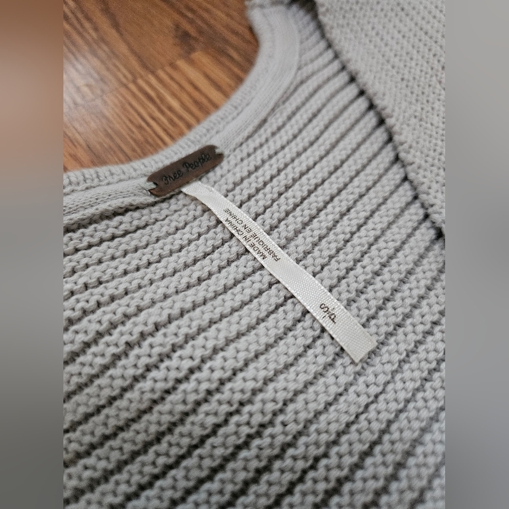 FREE PEOPLE Grey Bell Sleeve Sweater - Picture 2 of 6